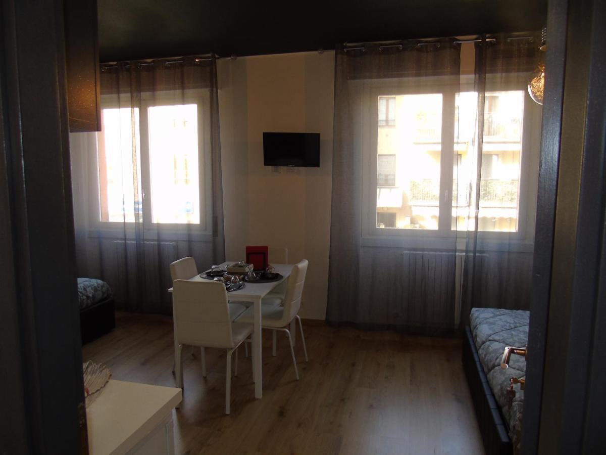 Casa Leonardo Airport Hotel Azzano San Paolo Kültér fotó